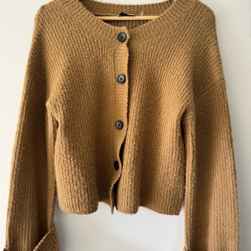Dress Forum Brown Knit Button Down Long Sleeve Sweater, Size Medium